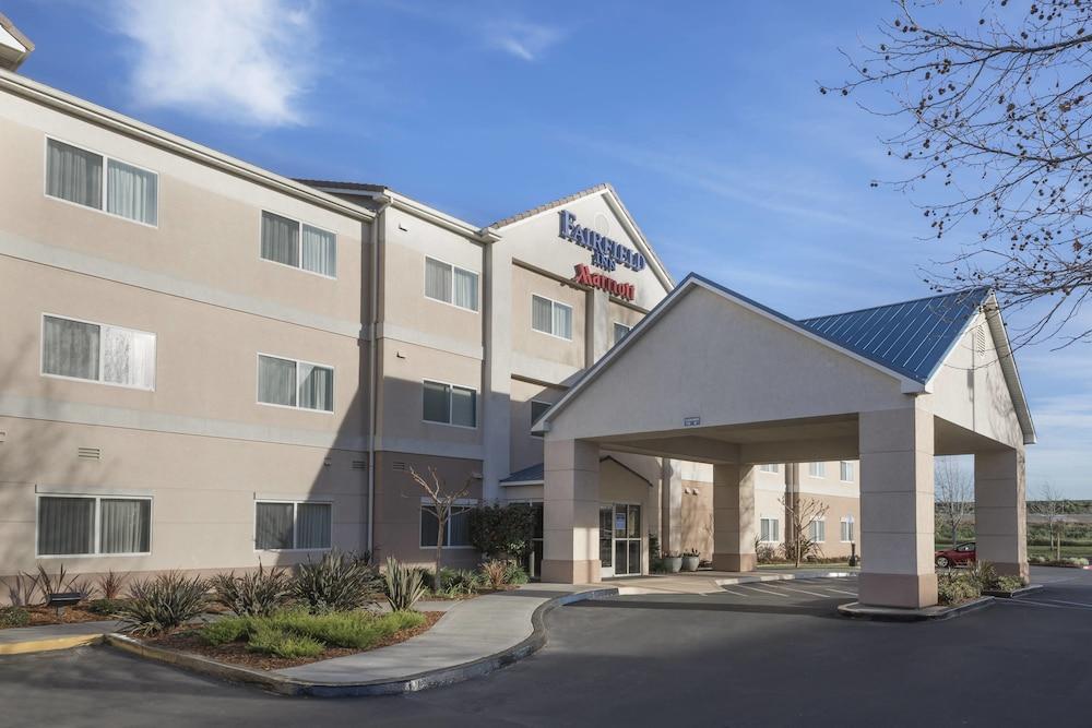 Fairfield Inn By Marriott Tracy Extérieur photo