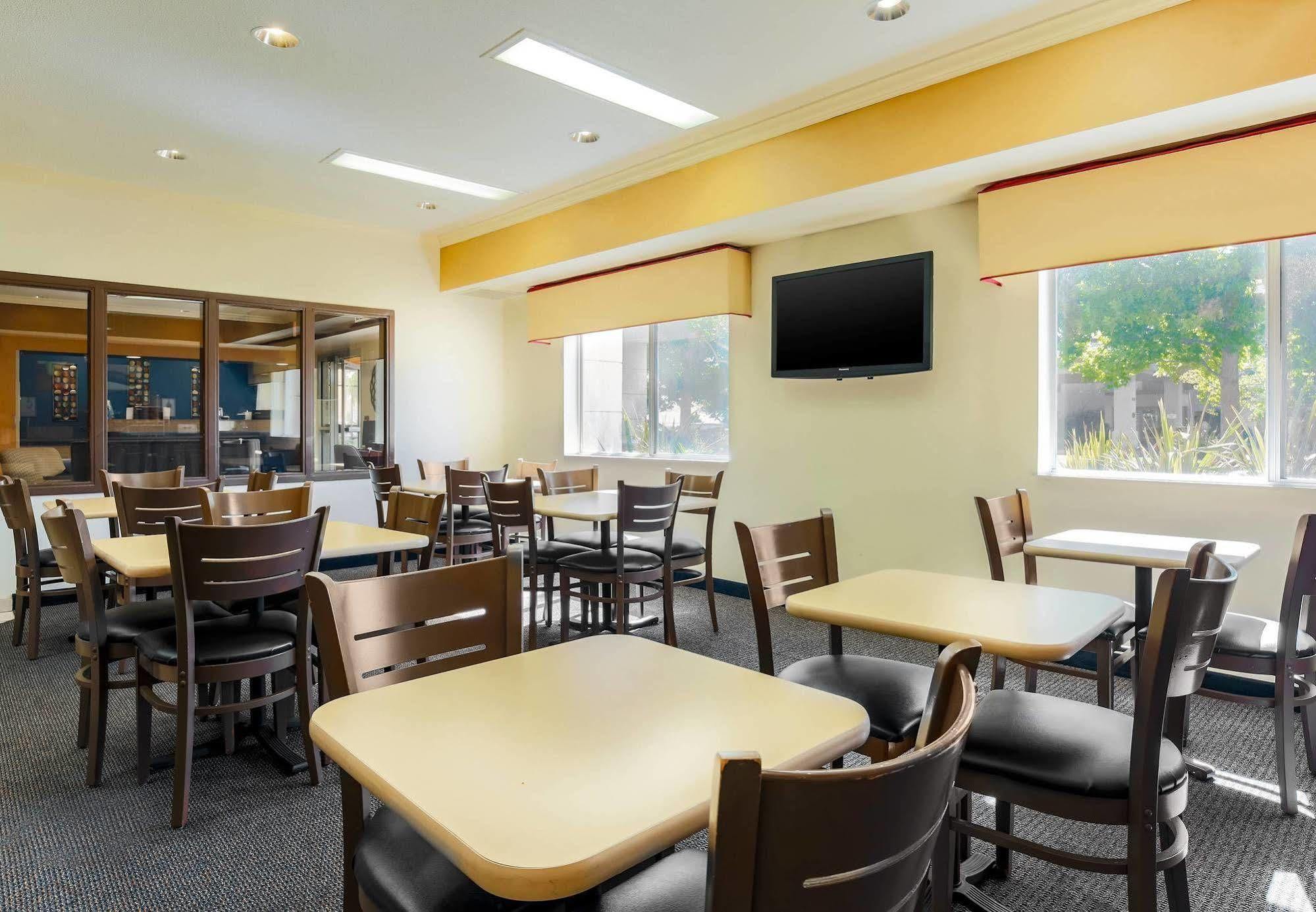 Fairfield Inn By Marriott Tracy Extérieur photo