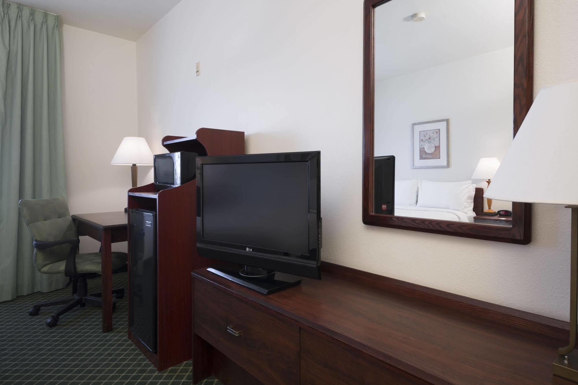 Fairfield Inn By Marriott Tracy Extérieur photo